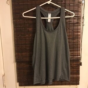 Yogalious razorback Tank top
